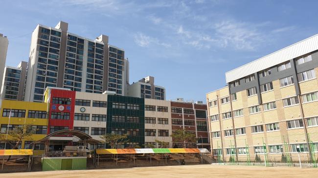 효덕초등학교 전경 이미지
